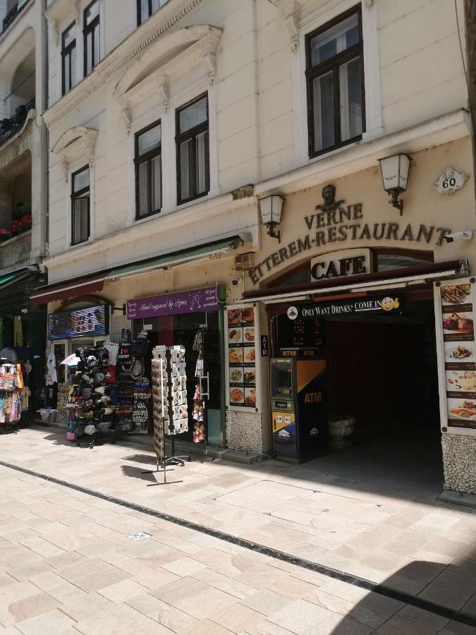 Vaci Апартаменти