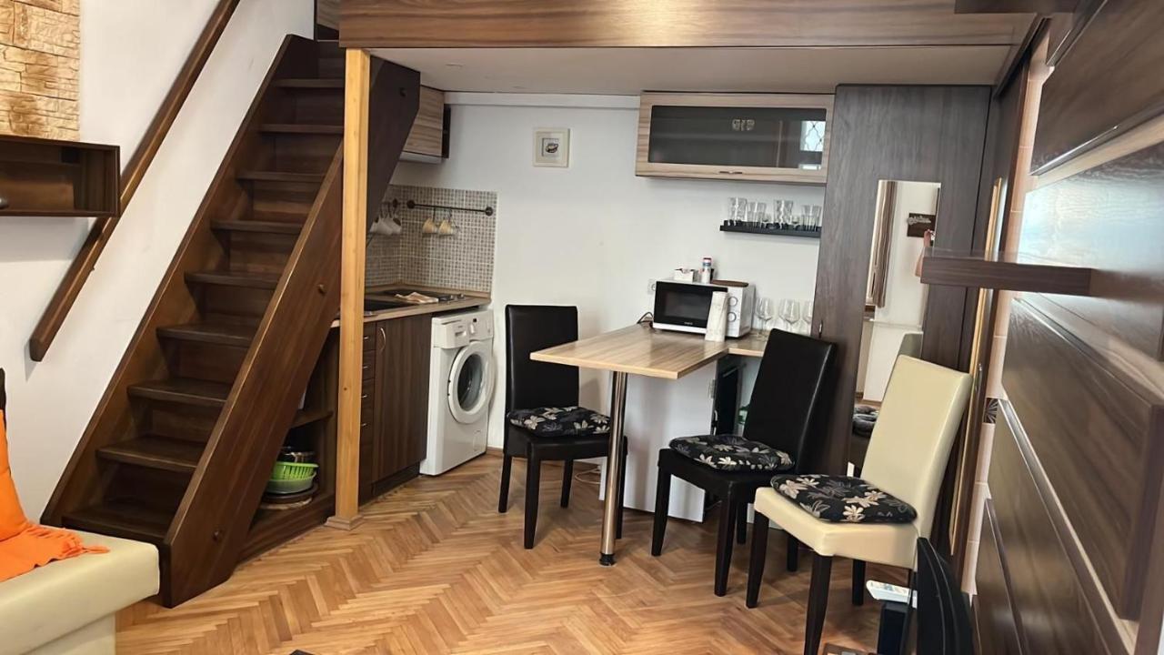 Vaci Апартаменти *